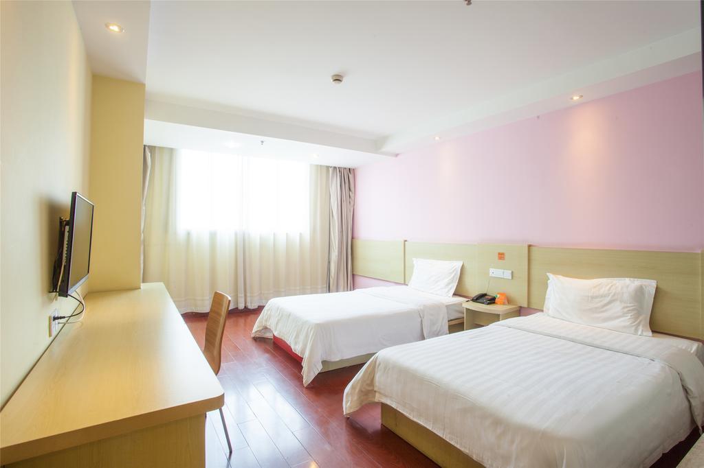 7Days Inn Foshan Coach Terminal Экстерьер фото